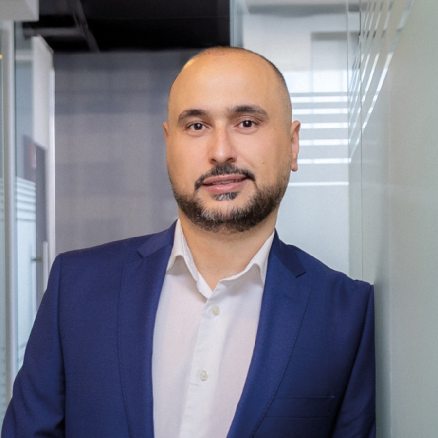 Ali Fahs, Senior Solutions Architect