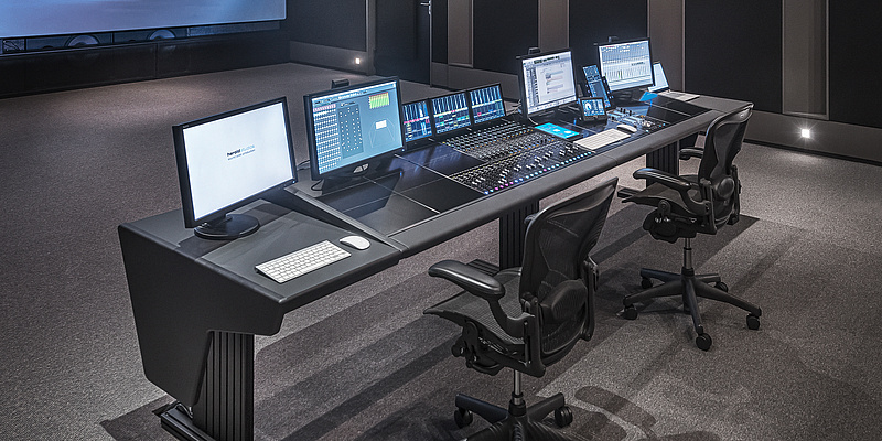 Avid S6 console