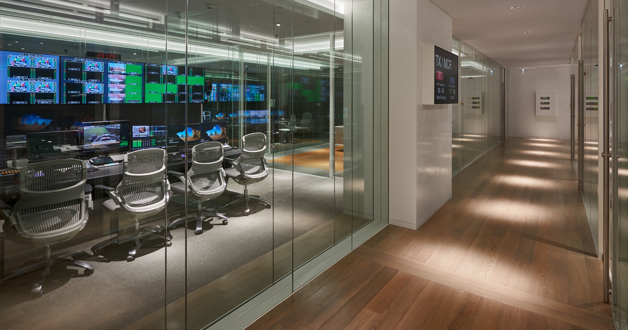 Walmart Control Room Control Center Planning – Optimize operations | Qvest | Qvest