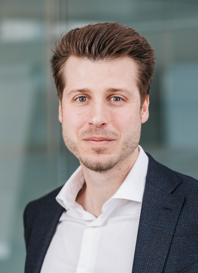 [Translate to Deutsch:] Konstantin Knauf Managing Director Qvest Europe